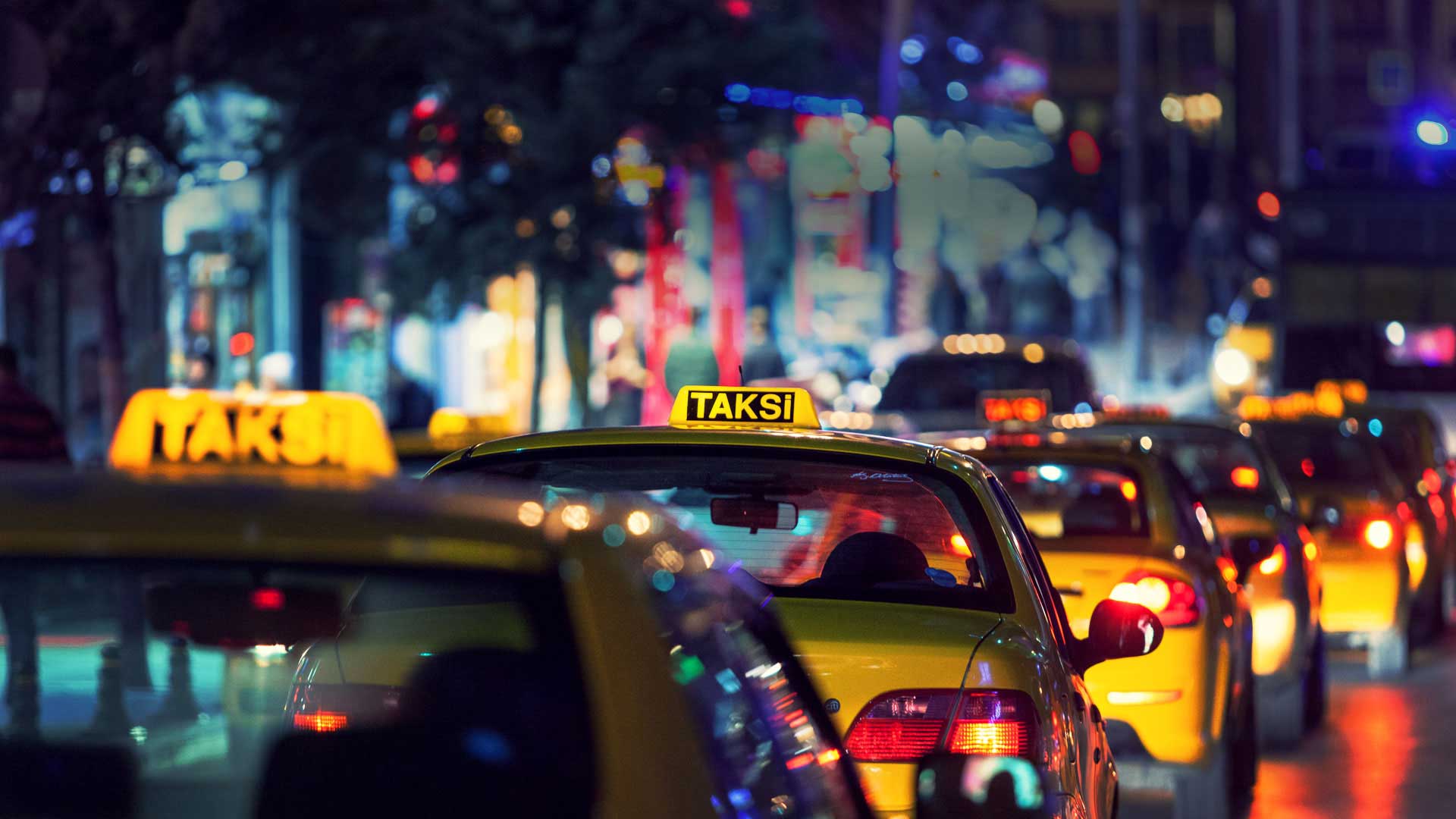 Taksi Şoförlerine Puan Verilecek Yeni Uygulama Geliyor!