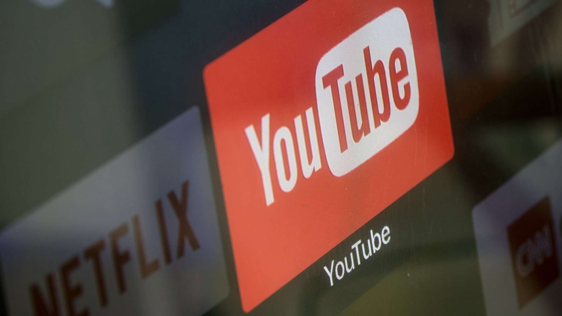 Netflix, YouTube’da Ücretsiz Film Yayınlayacak!