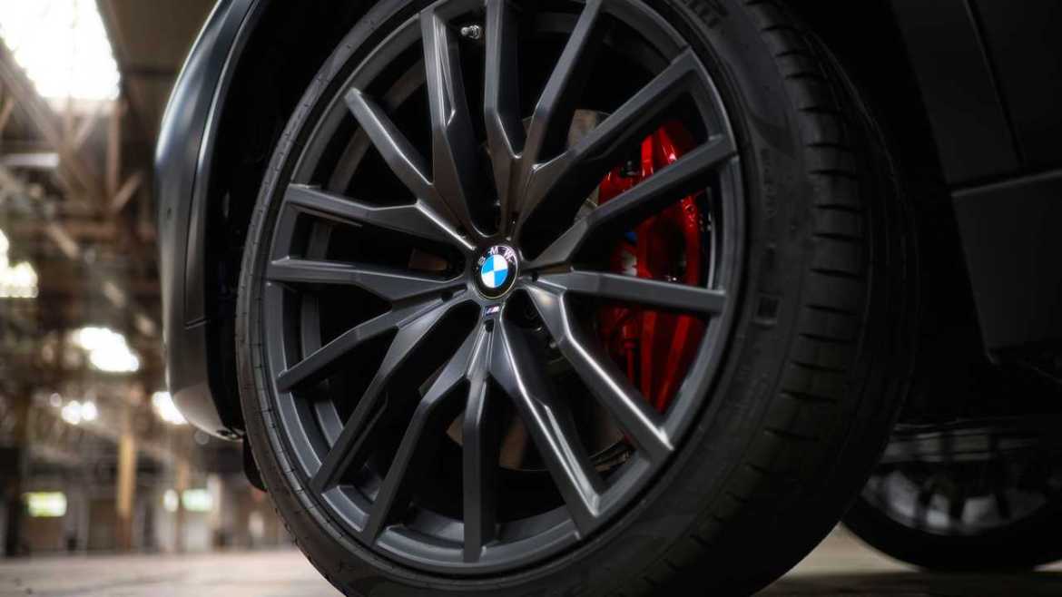 BMW X5 Black Vermilion Geliyor! İşte Detaylar 