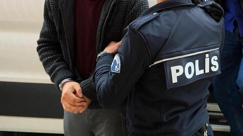 18 Sosyal Medya Fenomenine Dolandırıcılık Tutuklaması!