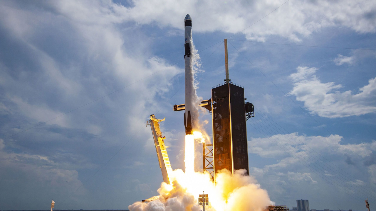 Türkiye’nin İlk Cep Uydusunu SpaceX Uzaya Fırlattı!