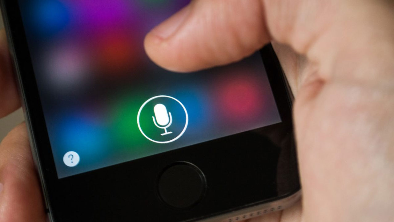 Apple’ın Sesli Asistanı Siri Artık Cinsiyetsiz Sese Sahip!