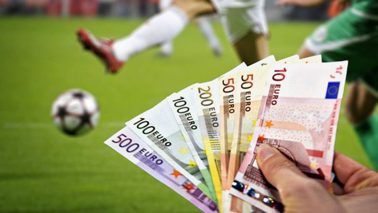 Dünyanın En Çok Para Kazanan Futbol Kulüpleri Açıklandı!-diyobi-1280x720