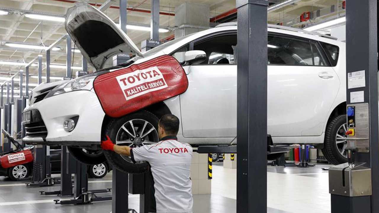 Toyota Türkiye’de Üretimi Durdurdu! İşte Detaylar