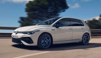 20. Yıla Özel Volkswagen Golf R Tanıtıldı!
