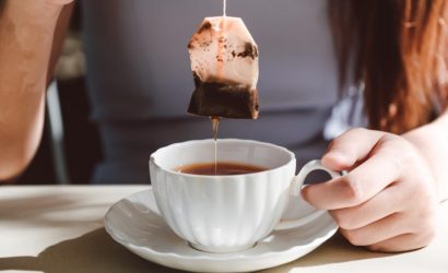 Bilim İnsanları Çay Yapraklarında Böcek İzlerine Rastladılar!