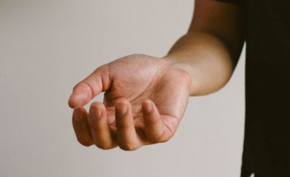 El Titremesi Nedir? El Titremesi Neden Olur?