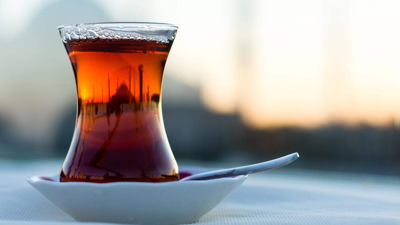 Siyah Çayın Faydaları ve Zararları Nedir?