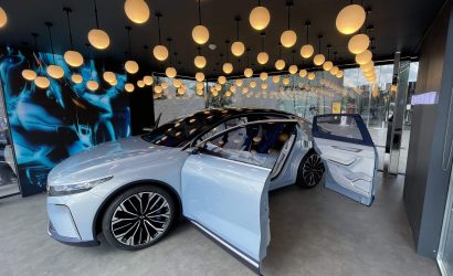 Togg Zorlu Center'da Yüz Yüze Görüşmeyi Bekliyor