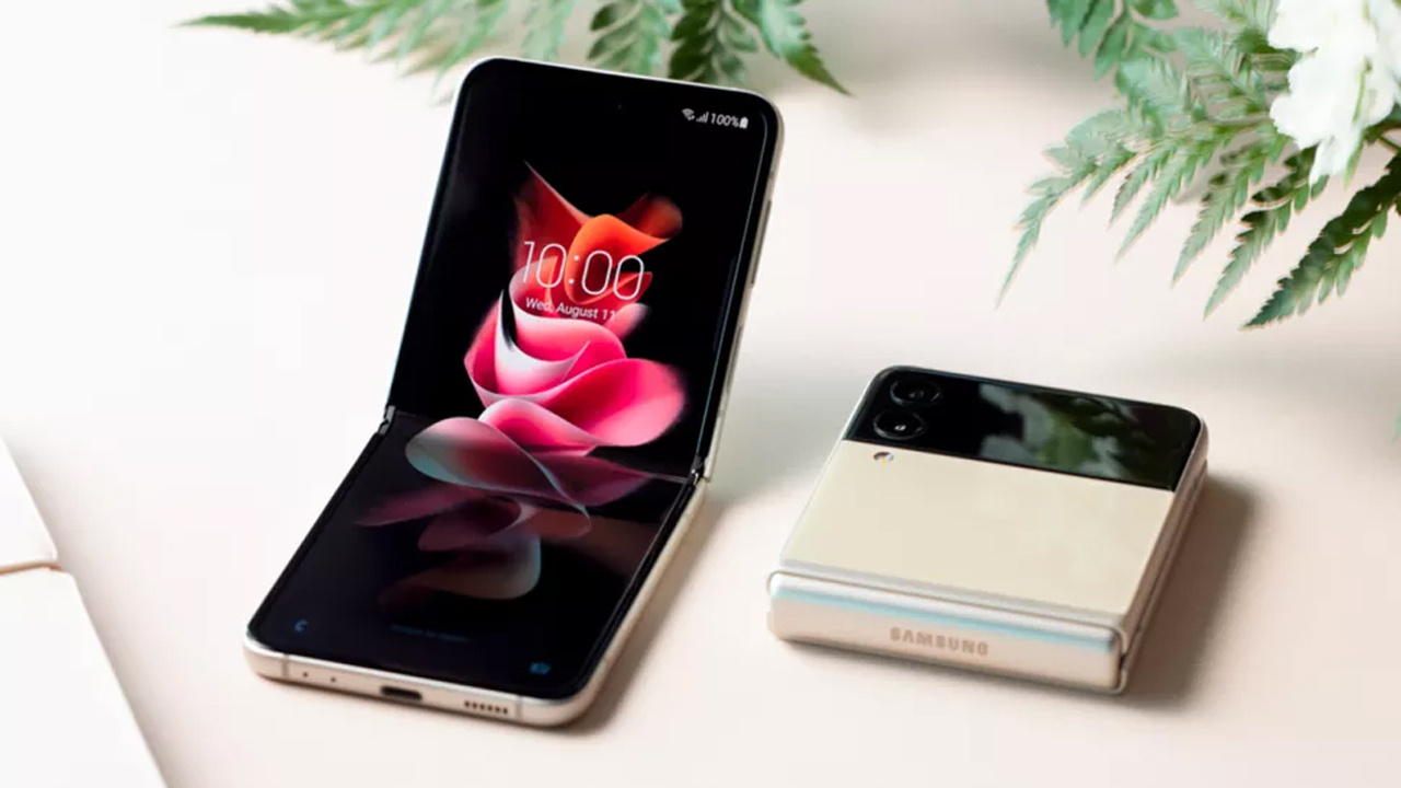 Samsung Galaxy Z Flip 4 Tanıtıldı! İşte Özellikleri!