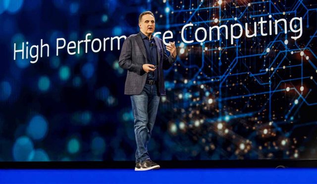 AWS CEO’su Adam Selipsky, şirketin yeni teknoloji ve servislerini tanıttı!