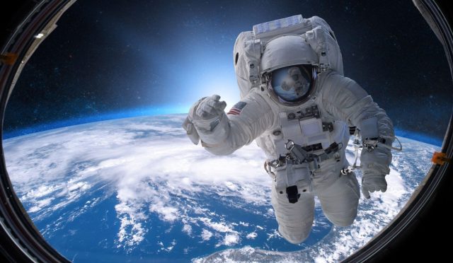 NASA yeni nesil uzay giysisini test etti! İşte o görüntüler
