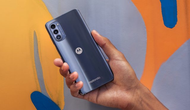 Bu fiyata çok satar! Motorola Moto G04s piyasaya sürüldü