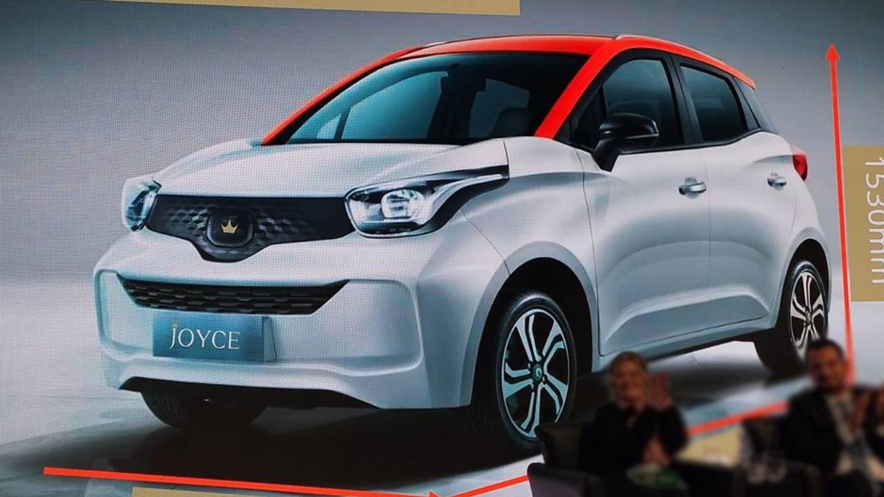 Türkiye’nin 2 yeni yerli elektrikli otomobilli tanıtıldı! Üstelik Togg’un yarı fiyatına