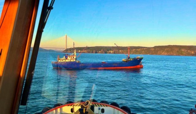 İstanbul Boğazı’nda gemi trafiği durduruldu!